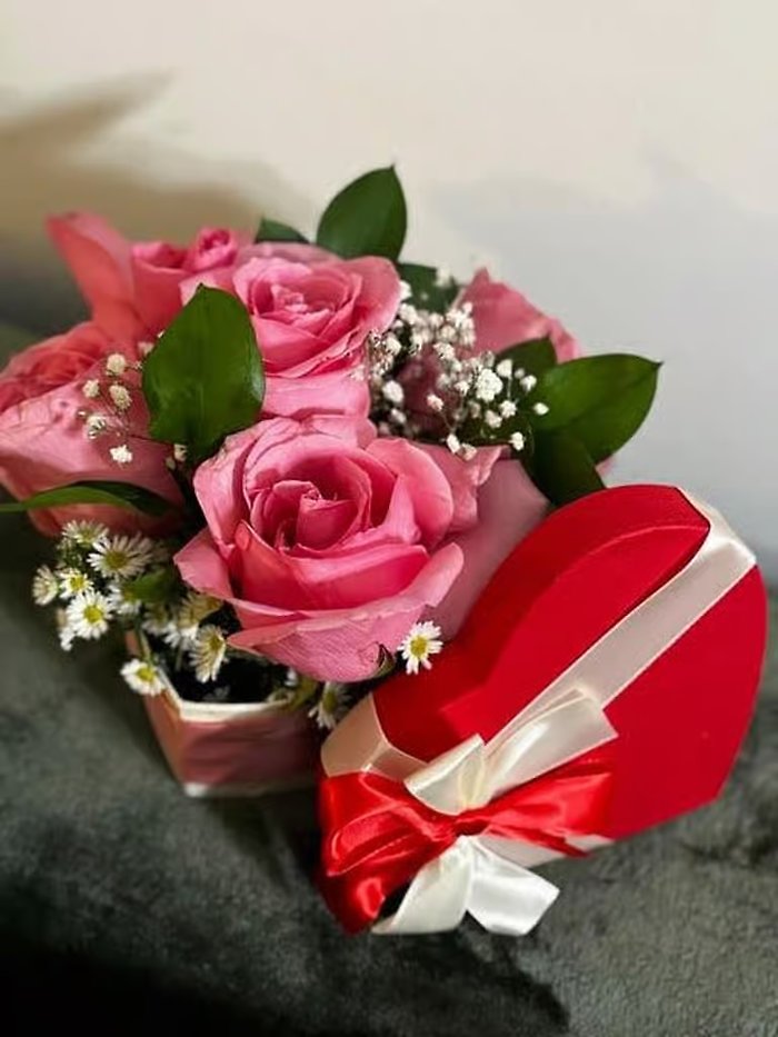 Small Box of Pink Roses