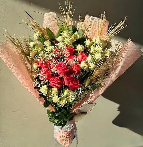 Premium Big Bouquet of Roses