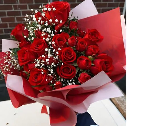 Catch Me If You Can Red Roses Bouquet