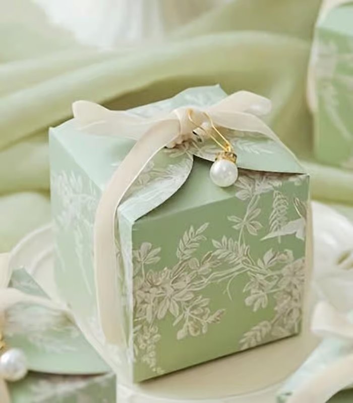 Luxury White One Rose Box