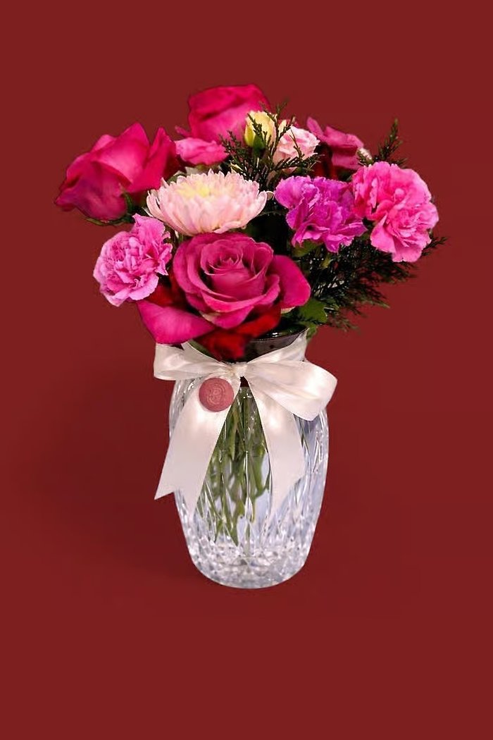 Pink & Red Romance Vase – Crystal Floral Arrangement